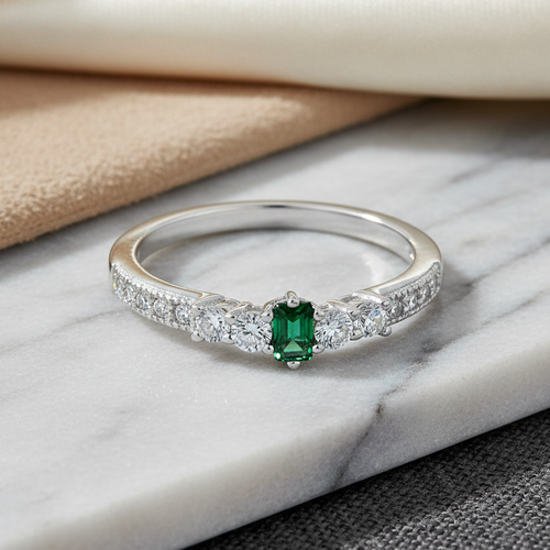 Sterling Silver Emerald CZ Ring