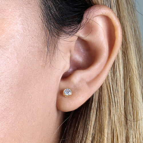 Solid 14K Yellow Gold 4mm Round Cut Clear CZ Earrings