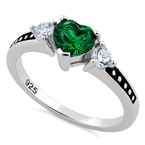 Sterling Silver Heart Emerald CZ Ring