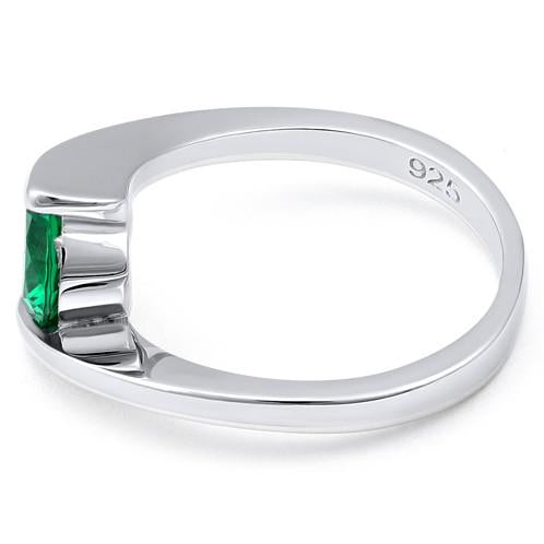 Sterling Silver Round Bezel Emerald CZ Ring